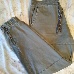 Rocawear Men's snug ankle pants